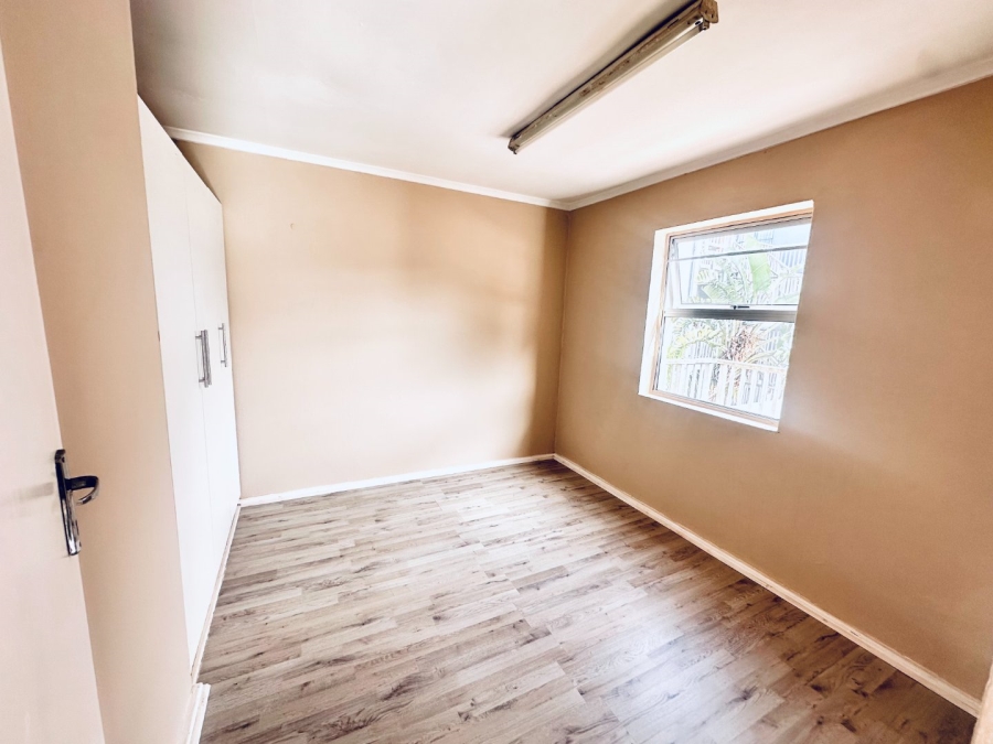 2 Bedroom Property for Sale in George Central Western Cape